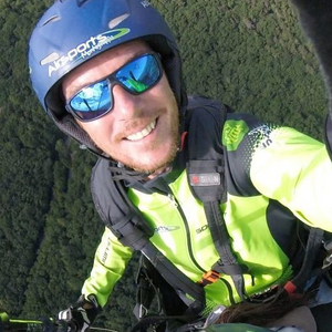 Tandemprofi Roberto Pivi auf Tandem-Paragliding.center
